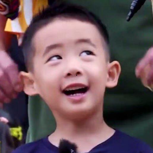 娱乐圈吃瓜爆料四字弟弟,揭秘明星背后的故事